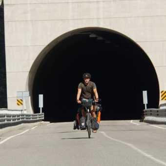 0E4CA89C-CC49-4438-A2DA-6750FC40D3A4