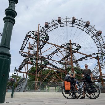 A3EE1684-A701-49C3-A648-5D64C2389EA2